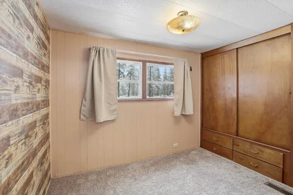 $270,000 | 41210 North Newport Highway, Elk, WA 99009