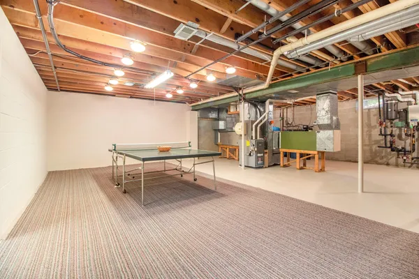 $629,900 | 9453 Whispering Pines Drive, Saline, MI 48176