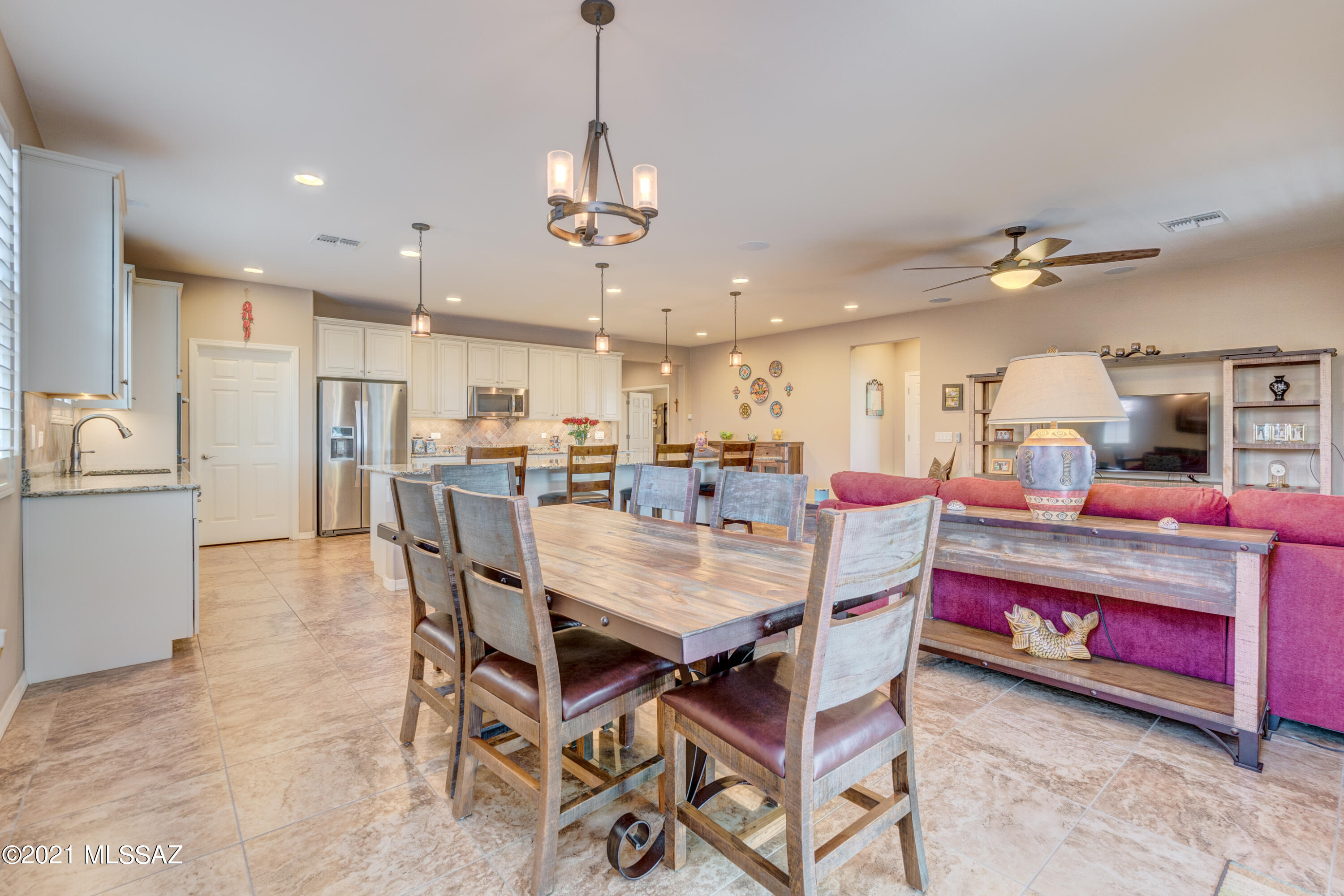 38874 South Running Roses Lane Tucson, AZ 85739 - Photo 11 of 50 Gallery Image 11
