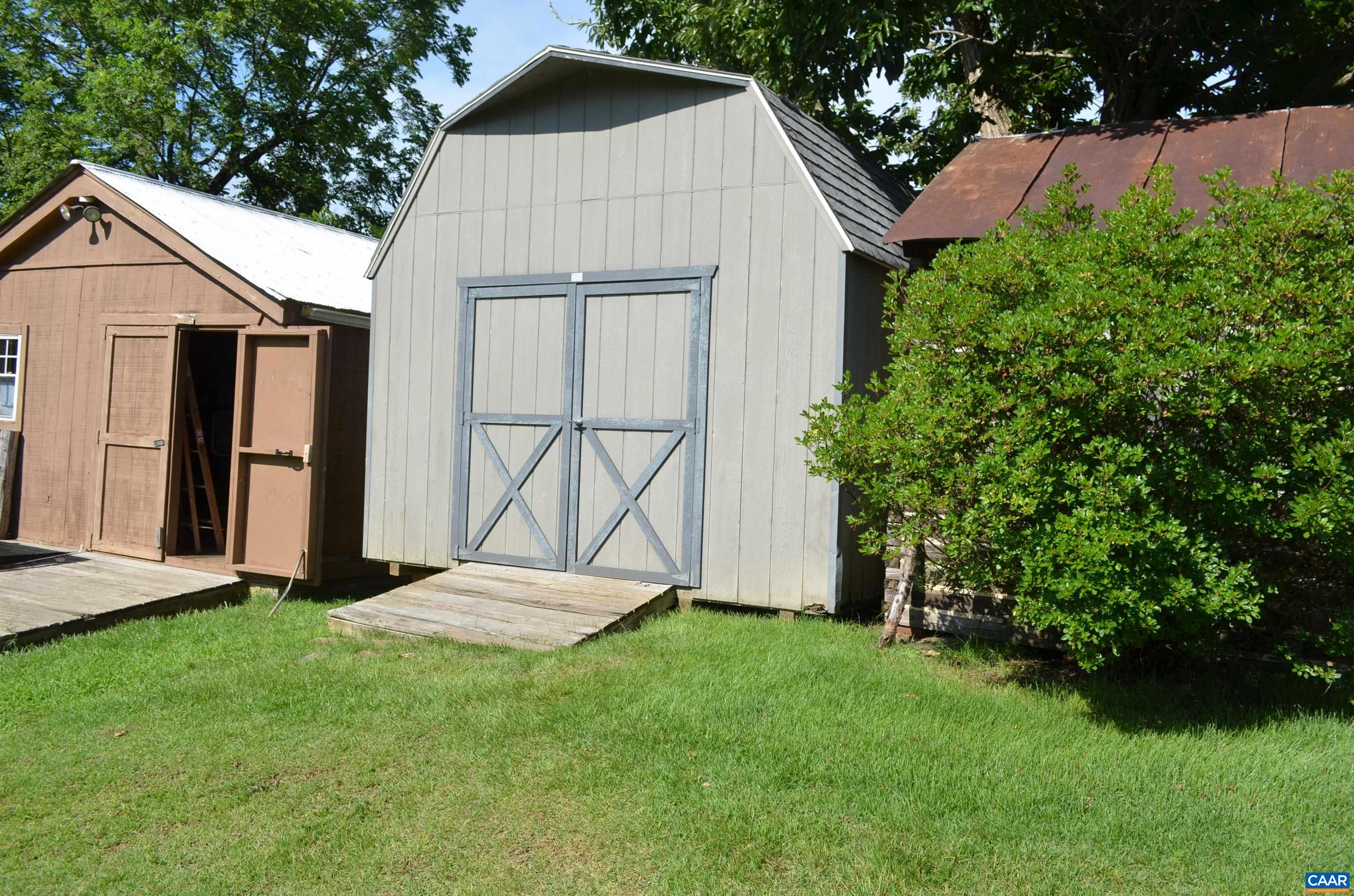 10778 Rockfish River Road Shipman, VA 22971 - Photo 60 of 67 Storage Shed Workshop
