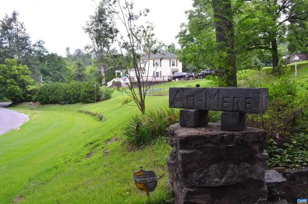 $419,000 | 10778 Rockfish River Road, Shipman, VA 22971
