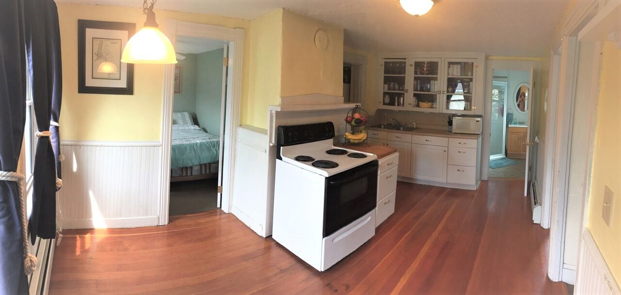 24 Barney Street Warren, RI 02885 - Photo 17 of 27 Gallery Image 17