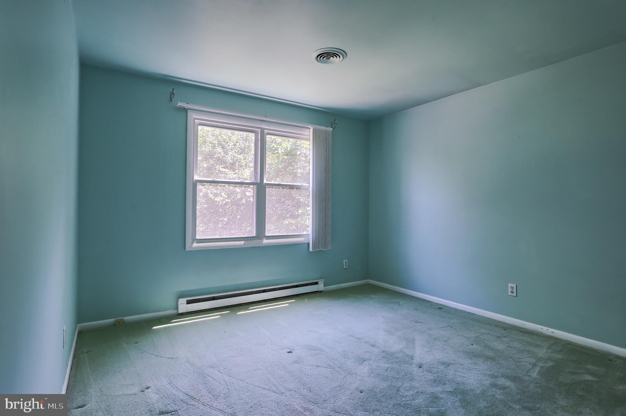 373 Oaklyn Road Lebanon, PA 17042 - Photo 16 of 33 Gallery Image 16