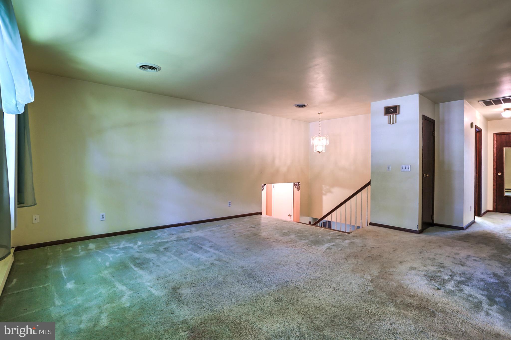 373 Oaklyn Road Lebanon, PA 17042 - Photo 8 of 33 Gallery Image 8