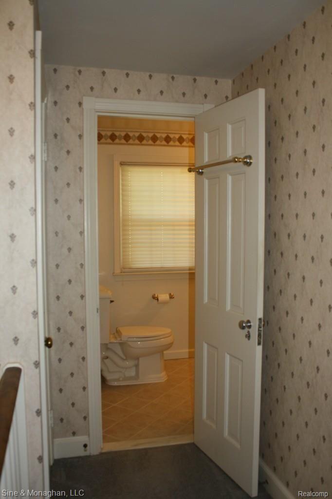 63 Cambridge Road Grosse Pointe, MI 48236 - Photo 27 of 34 IMG_7870.jpg