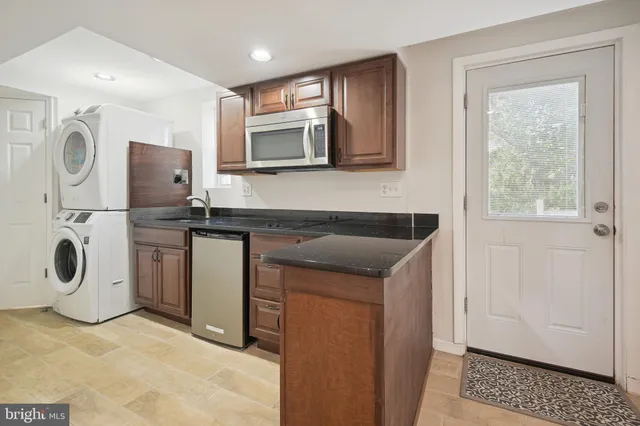 $4,050 | 5817 Greentree Road, Bethesda, MD 20817