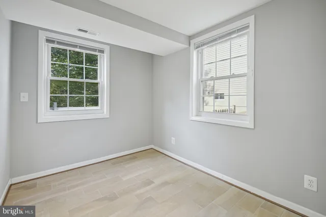 $4,050 | 5817 Greentree Road, Bethesda, MD 20817