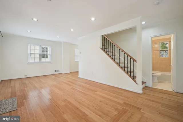 $4,050 | 5817 Greentree Road, Bethesda, MD 20817