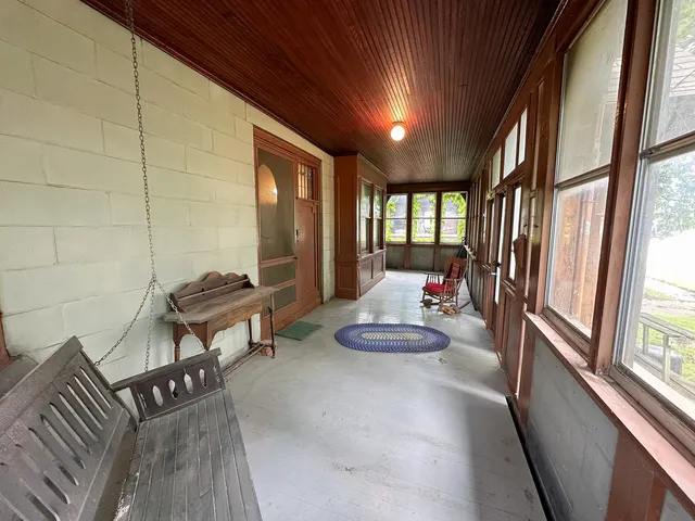 $92,500 | 218 South Vermillion Street, Streator, IL 61364