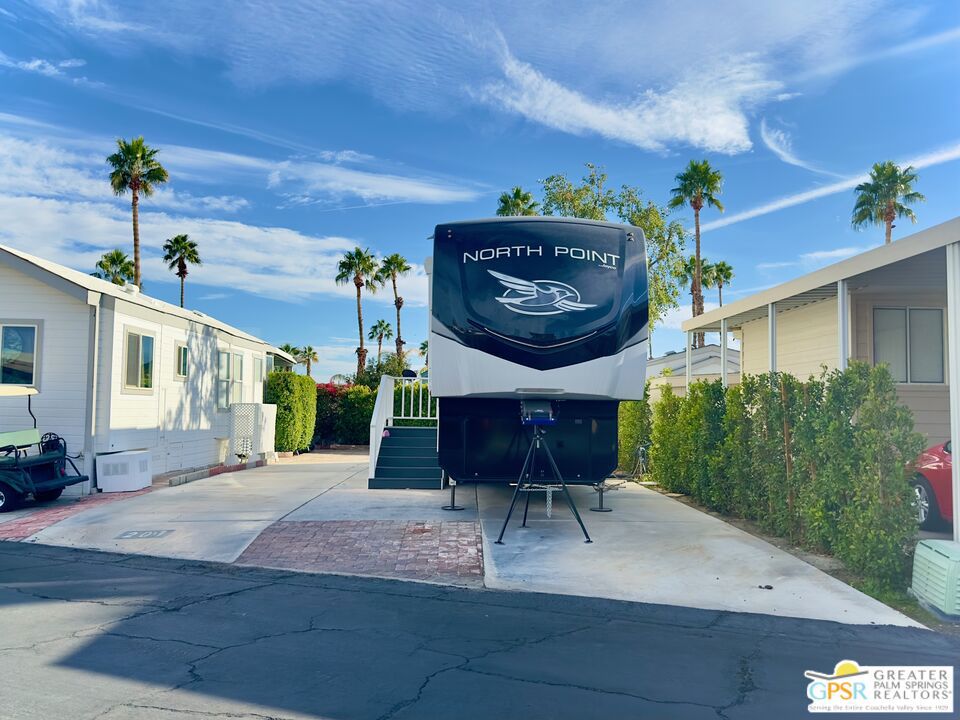 69801 Ramon Road, Unit 201 Cathedral City, CA 92234 - Photo 3 of 7