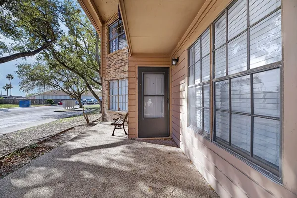 $146,900 | 7122 Premont Drive, Unit D101, Corpus Christi, TX 78414
