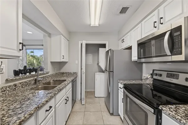 $146,900 | 7122 Premont Drive, Unit D101, Corpus Christi, TX 78414