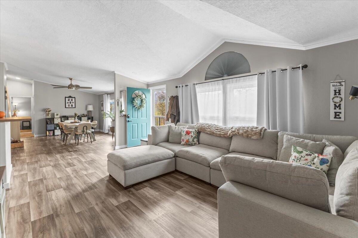 283 Highwater Road Soddy Daisy, TN 37379 - Photo 5 of 31 23-IMG_5171