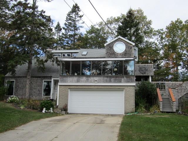 26 Algonquin Road Cape Elizabeth, ME 04107 - Photo 1 of 30 Photo