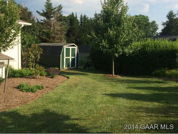 1425 Hollins Road Waynesboro, VA 22980 - Photo 8 of 26 Gallery Image 8