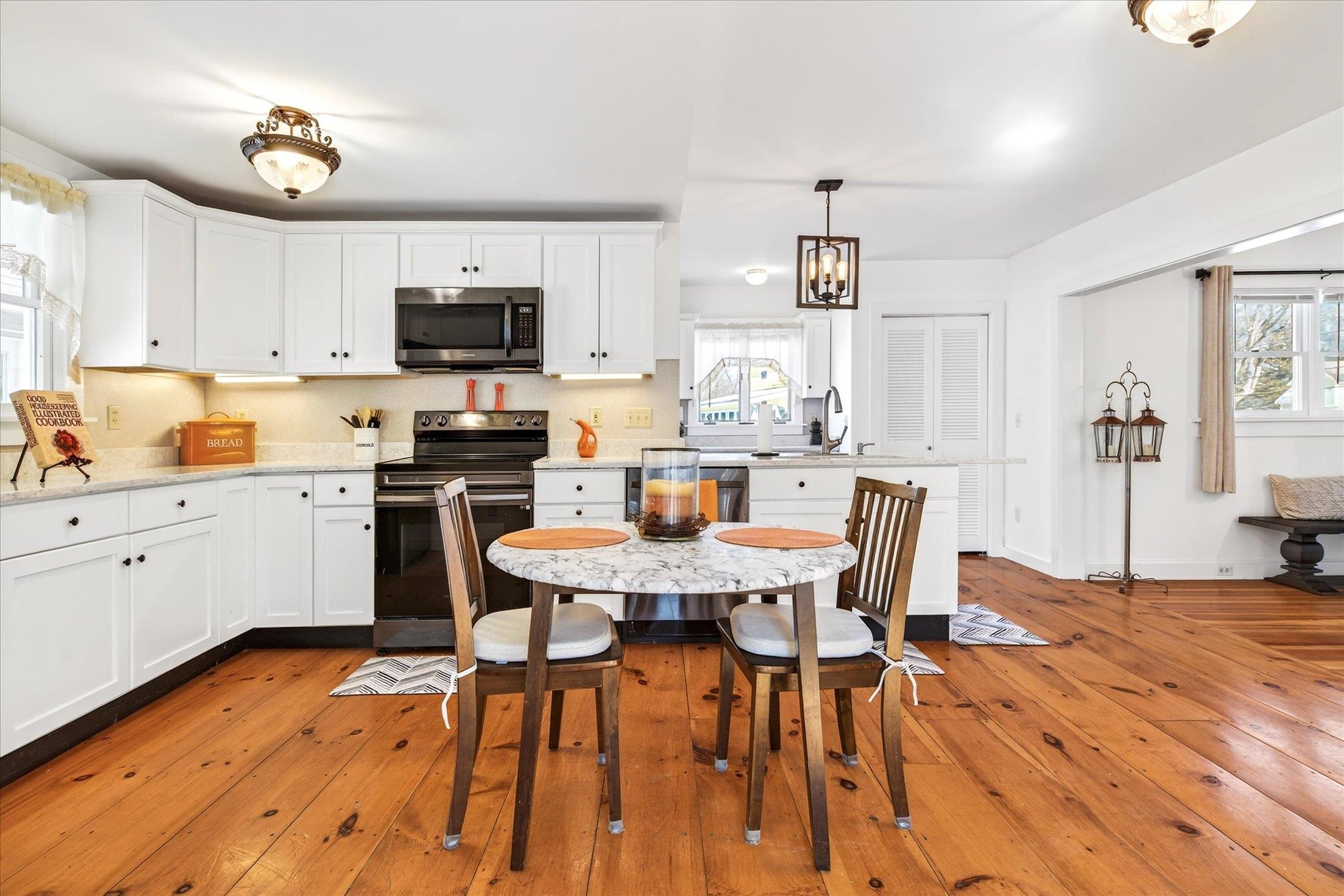 149 North Main Street Danby, VT 05739 - Photo 10 of 60