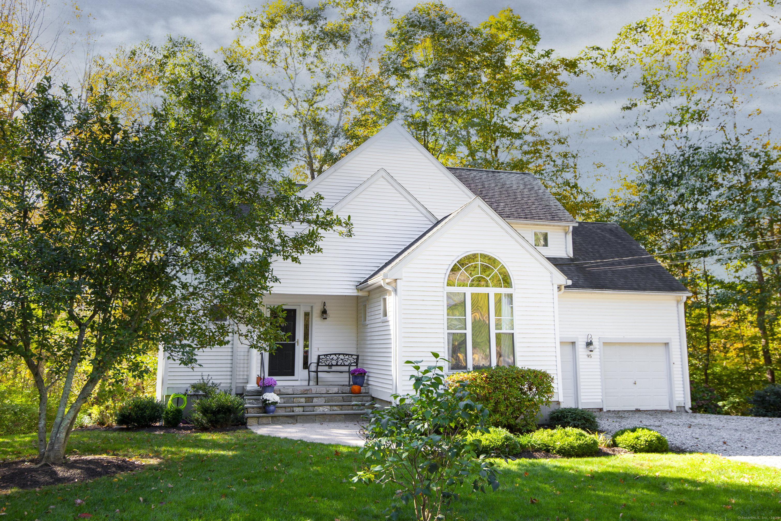 95 Main Street Essex, CT 06409 - Photo 1 of 40