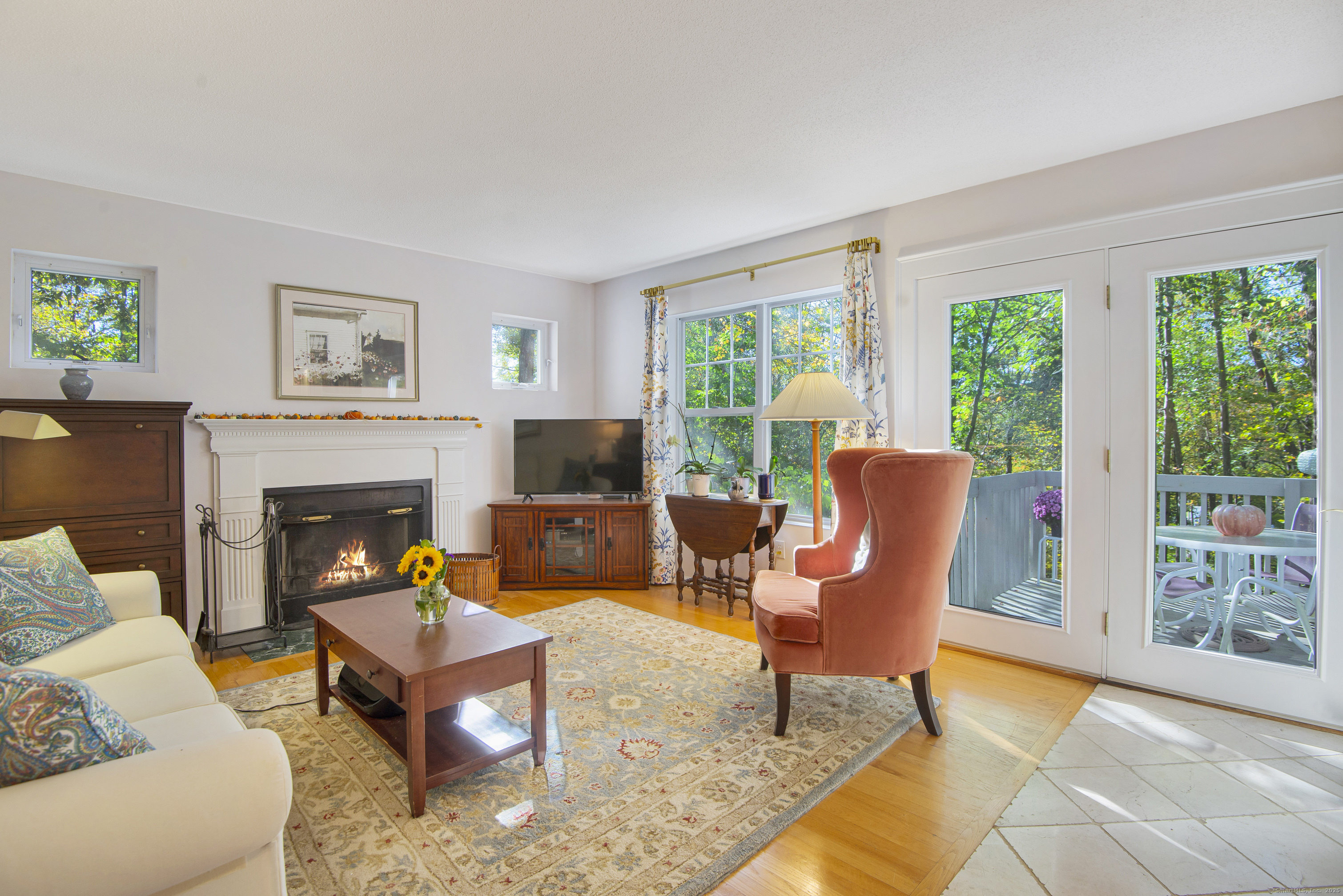 95 Main Street Essex, CT 06409 - Photo 14 of 40