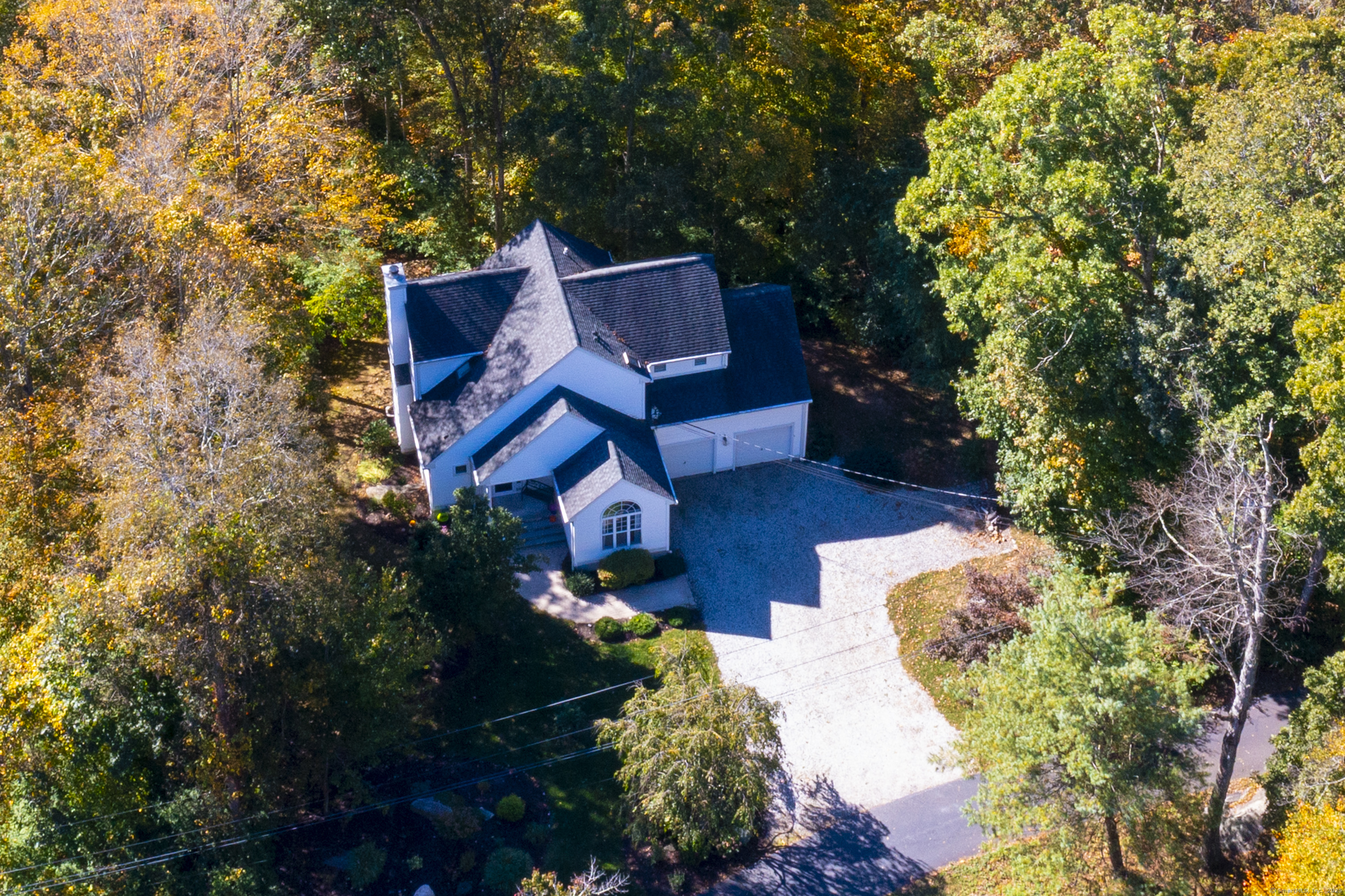 95 Main Street Essex, CT 06409 - Photo 2 of 40