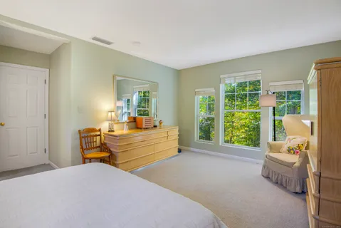 $589,000 | 95 Main Street, Essex, CT 06409