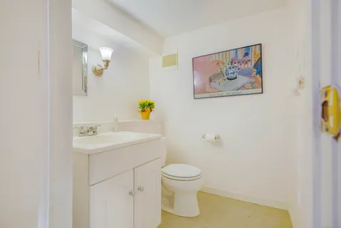 $589,000 | 95 Main Street, Essex, CT 06409