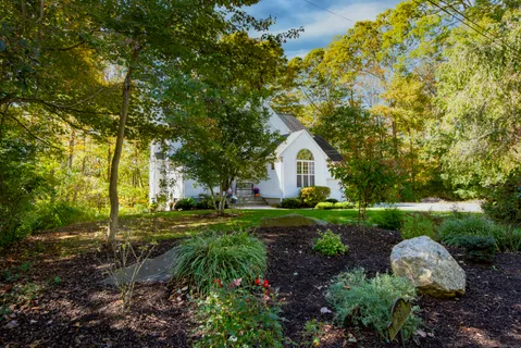 $589,000 | 95 Main Street, Essex, CT 06409