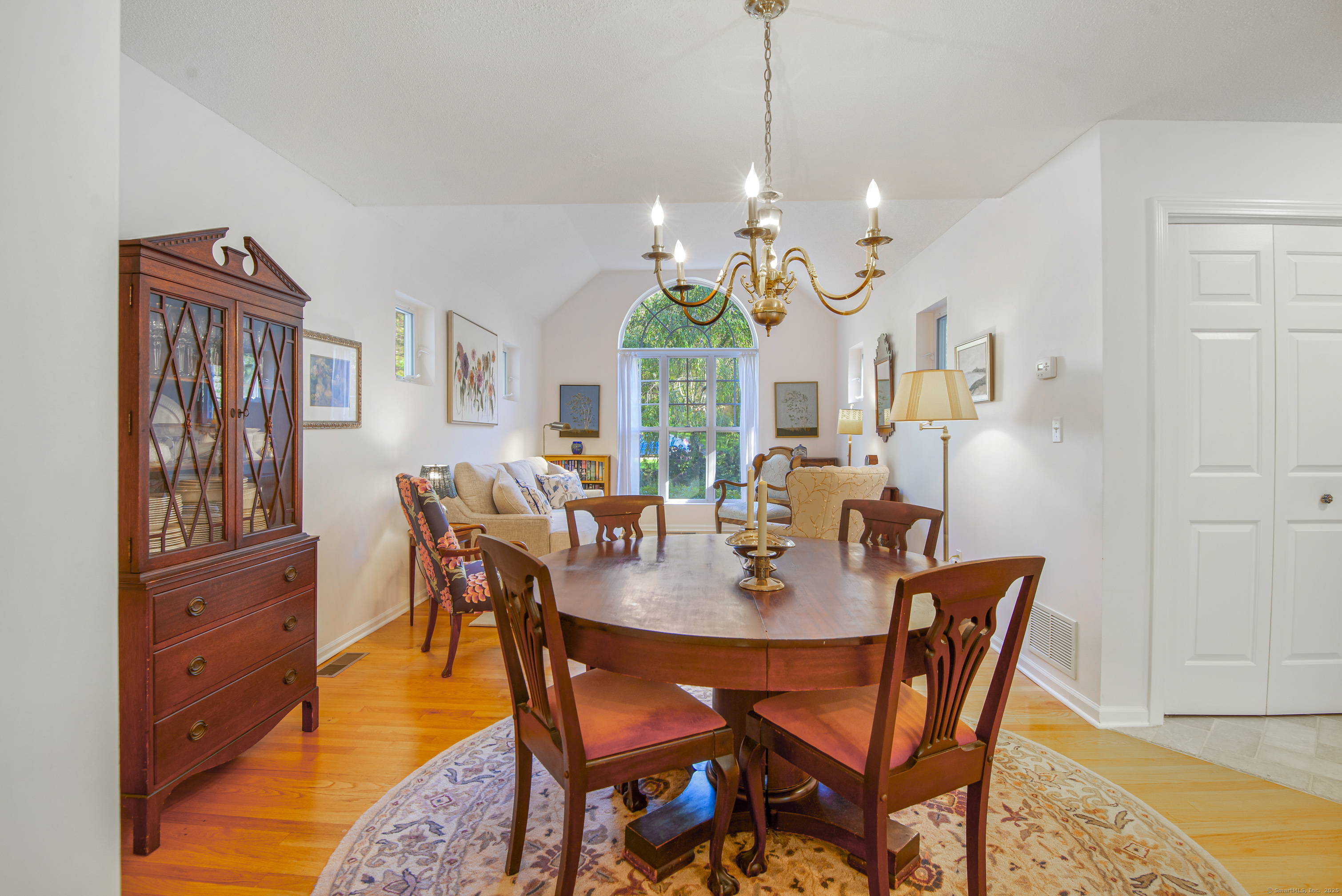 95 Main Street Essex, CT 06409 - Photo 7 of 40