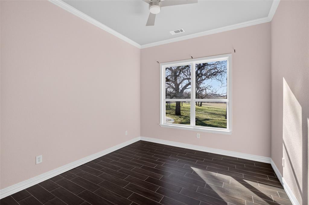 306 Garden Court Springtown, TX 76082 - Photo 28 of 39 Bedroom (2)