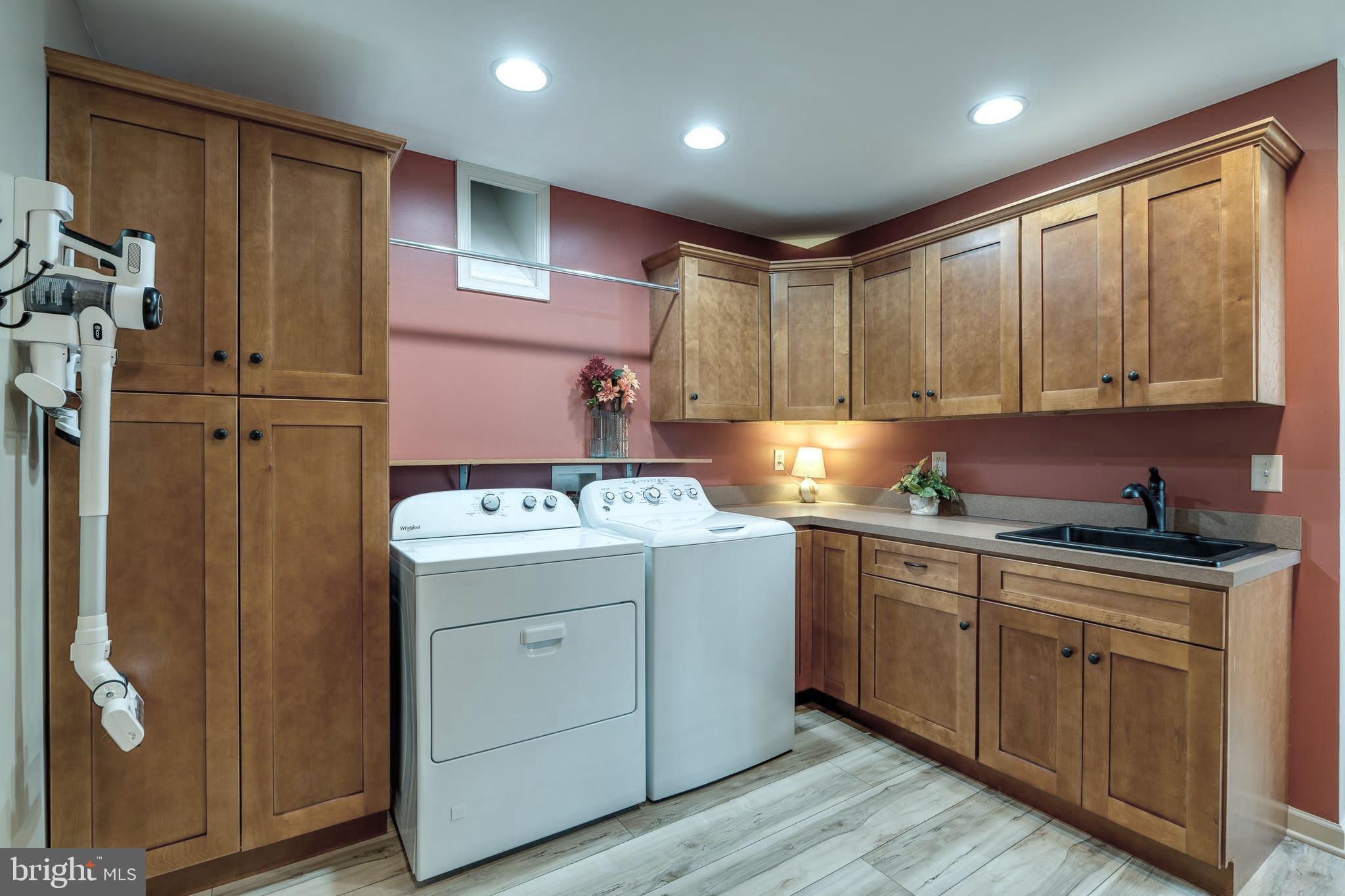 231 Owl Hill Road Lititz, PA 17543 - Photo 44 of 77 a kitchen that has a sink and cabinets