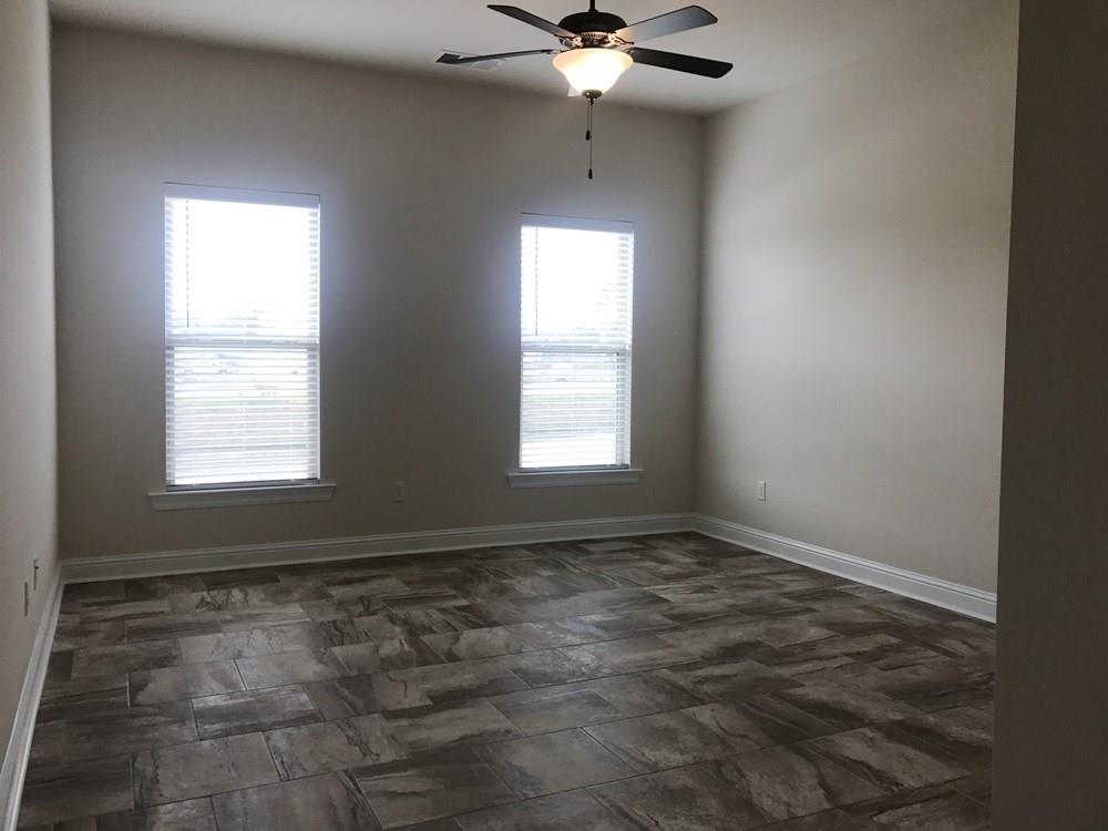 656 High Rdg Loop Slidell, LA 70458 - Photo 4 of 9