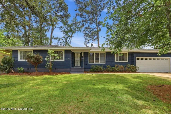 $245,000 | 1055 Parkwood Place, Jackson, MS 39206