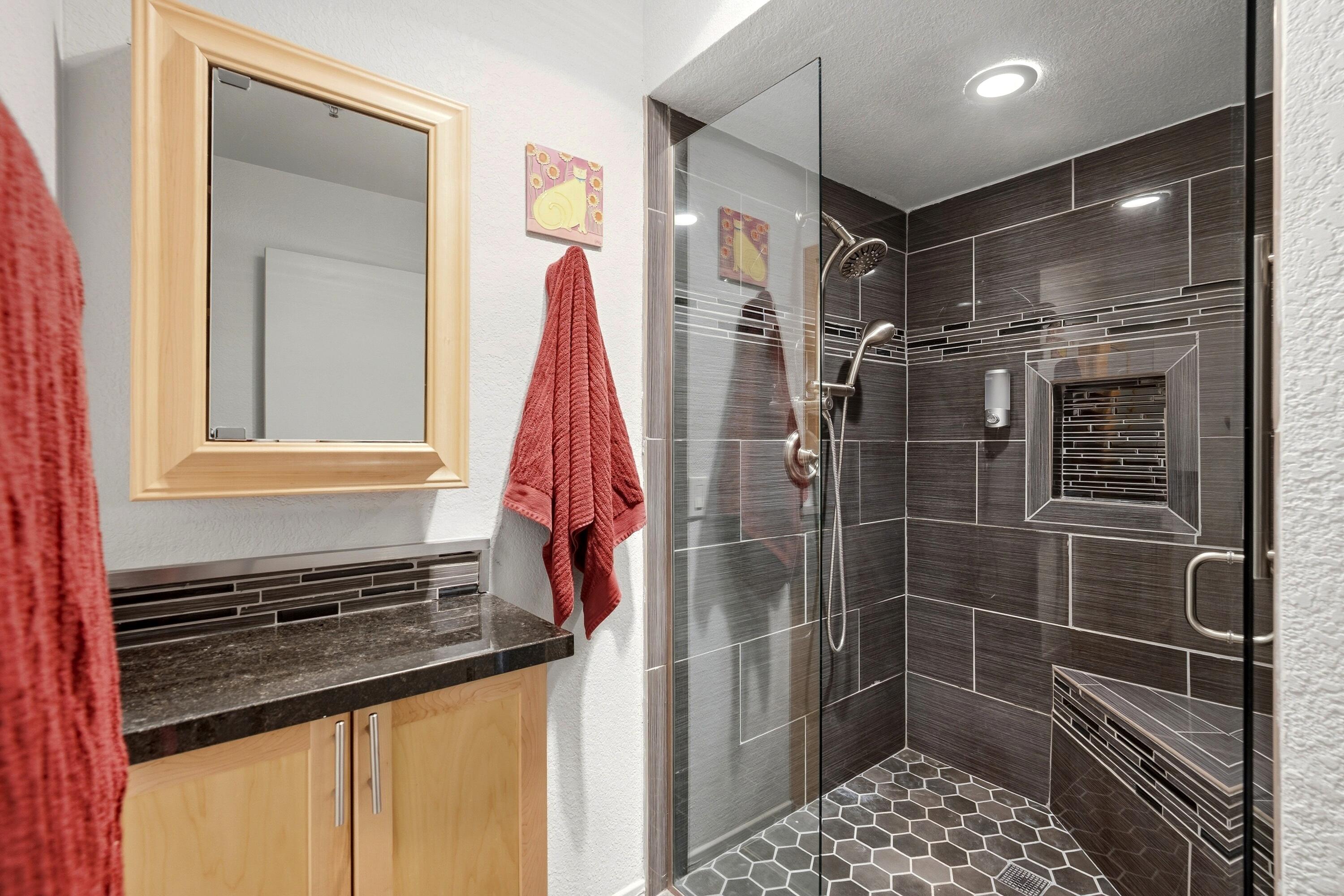 500 East Amado Road, Unit 506 Palm Springs, CA 92262 - Photo 24 of 35 Photo-24 (3)