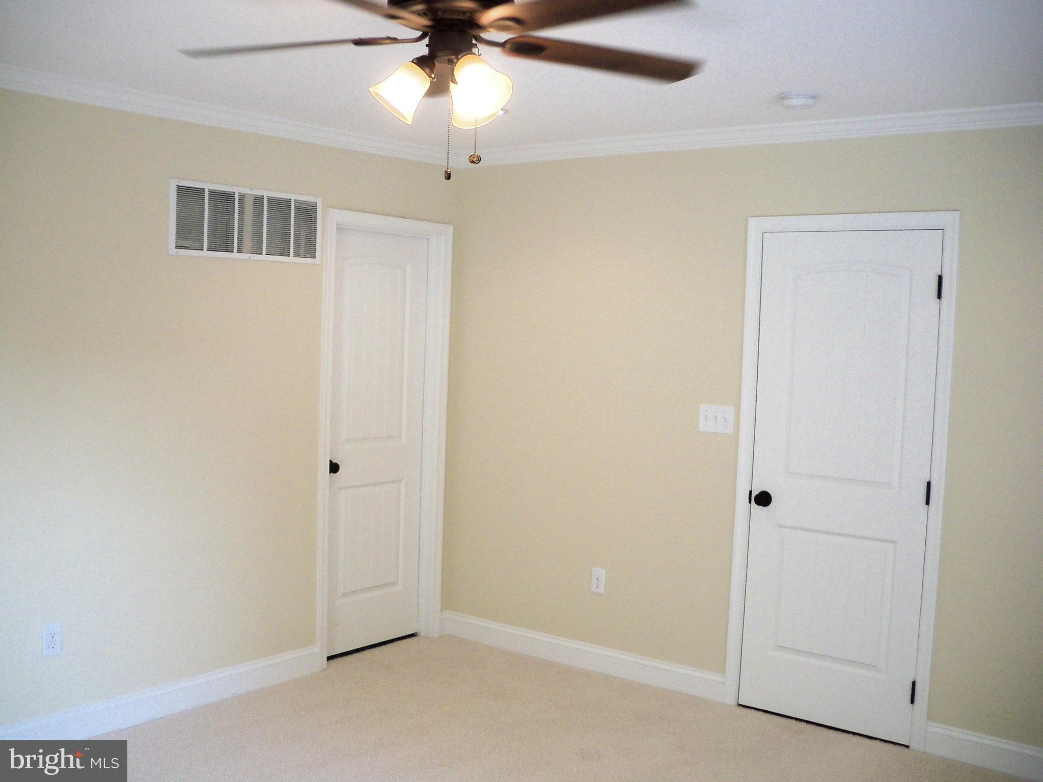 160 Roland Road Pasadena, MD 21122 - Photo 11 of 30 Bedroom (Master)