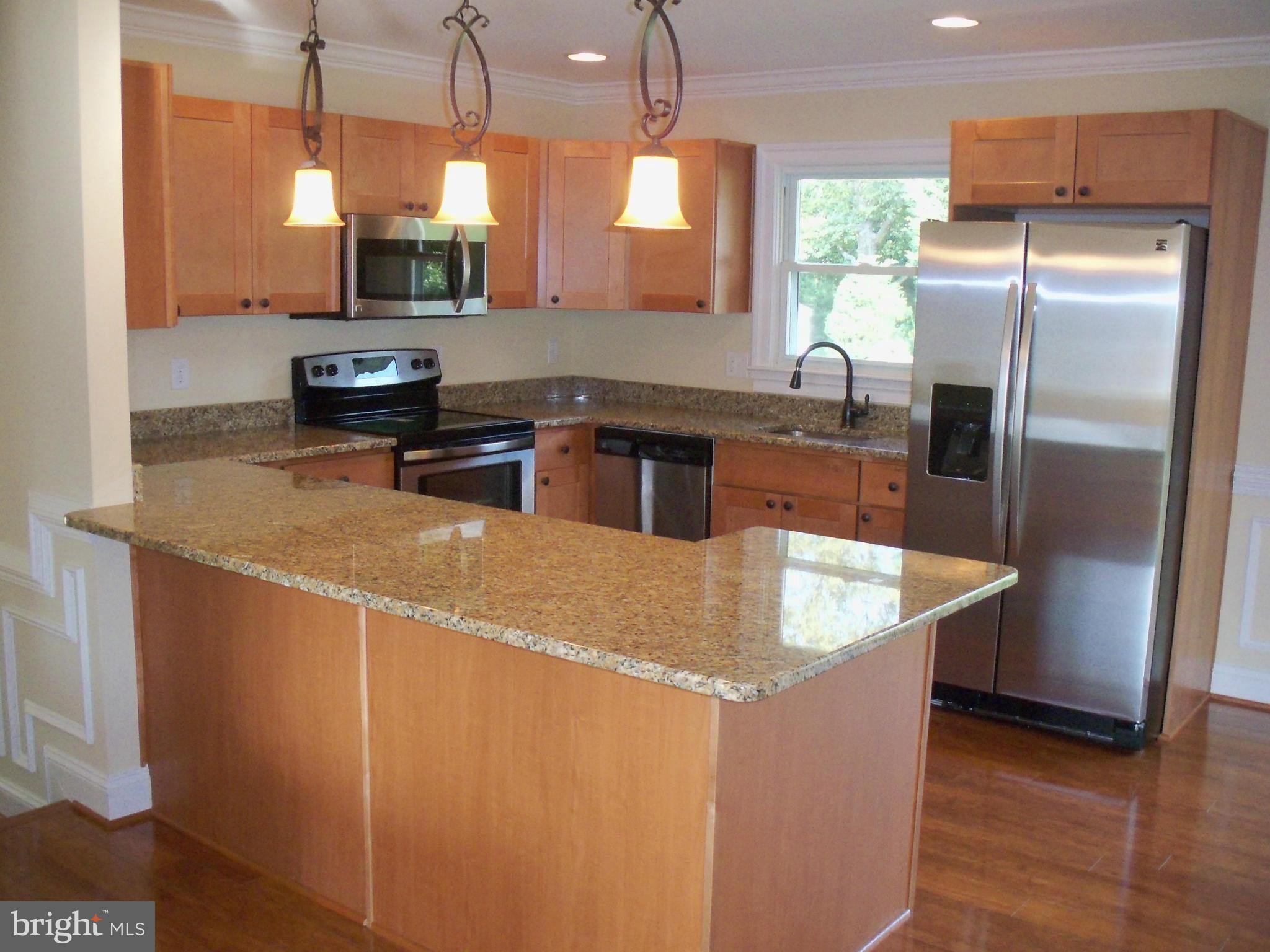 160 Roland Road Pasadena, MD 21122 - Photo 7 of 30 Kitchen