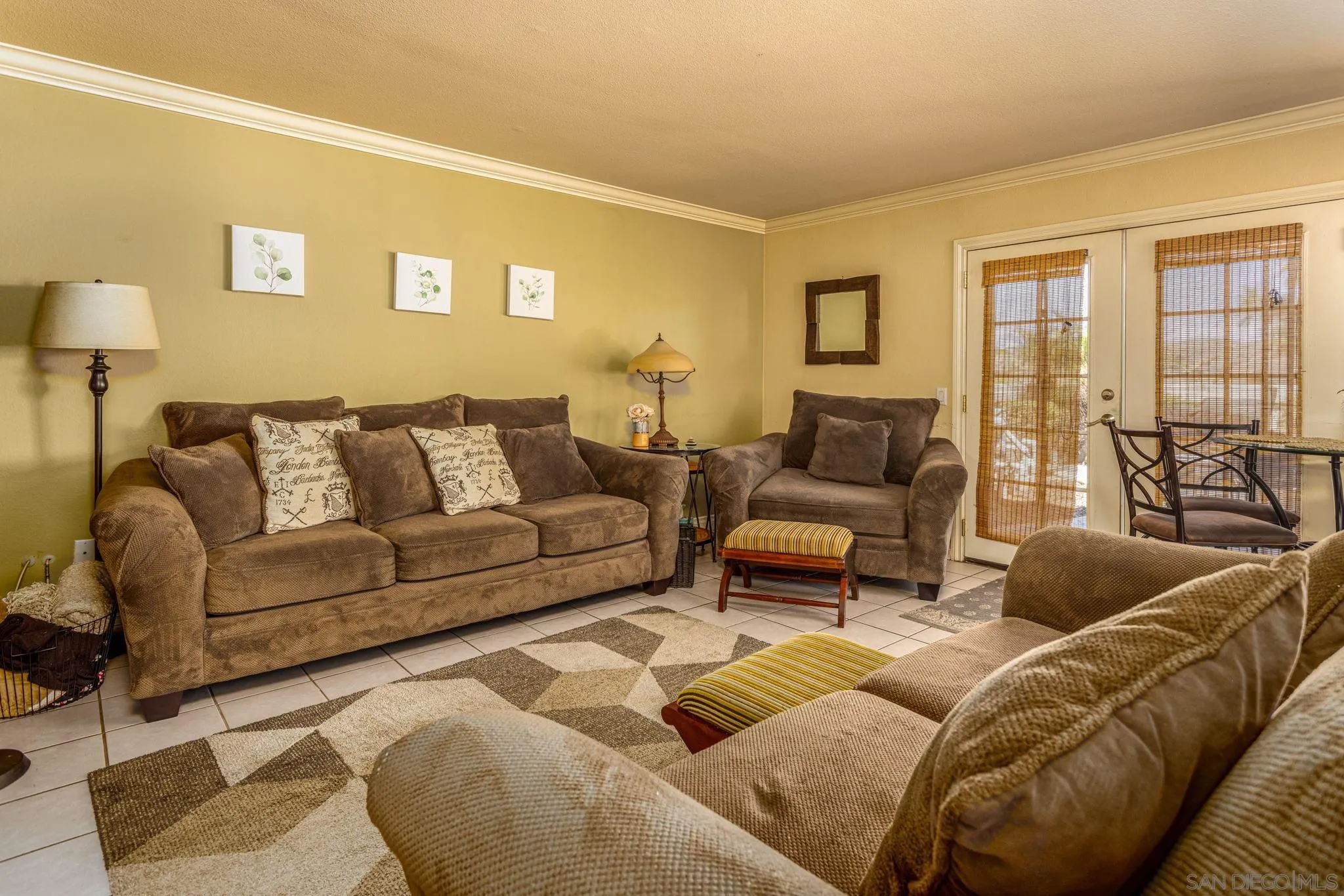 4648 Valley Glen Drive Corona, CA 92878 - Photo 10 of 42 a living room with furniture and a large window