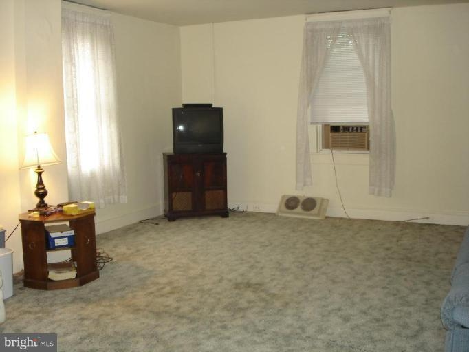 1616 Desoto Road Baltimore, MD 21230 - Photo 20 of 20 Family Room #3