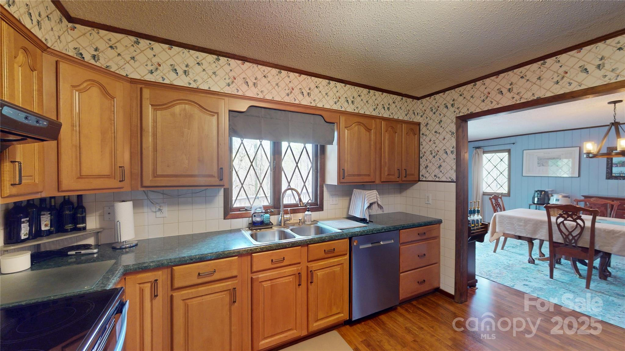 269 Forest Road Marion, NC 28752 - Photo 10 of 48