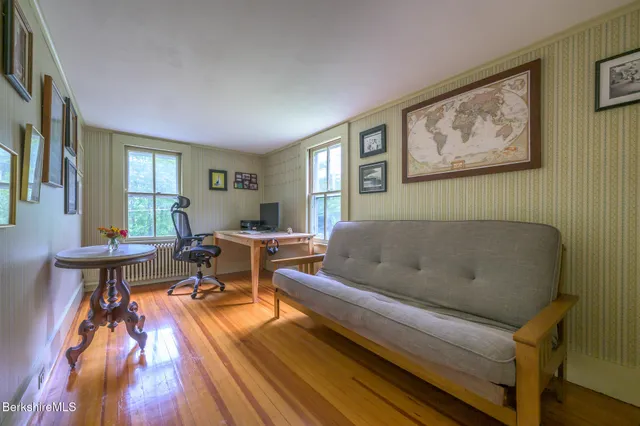 $445,000 | 42 East Street, Stockbridge, MA 01262