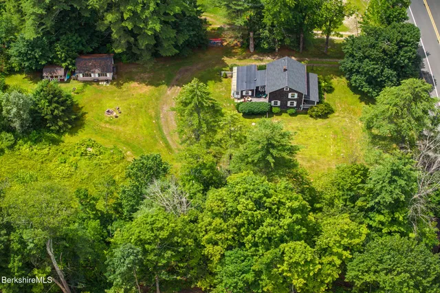 $445,000 | 42 East Street, Stockbridge, MA 01262