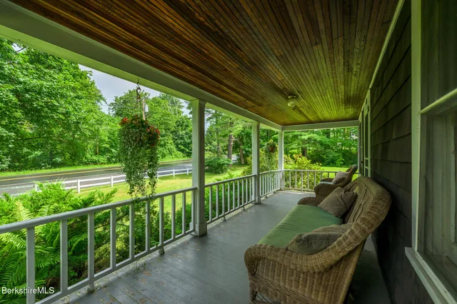 $445,000 | 42 East Street, Stockbridge, MA 01262