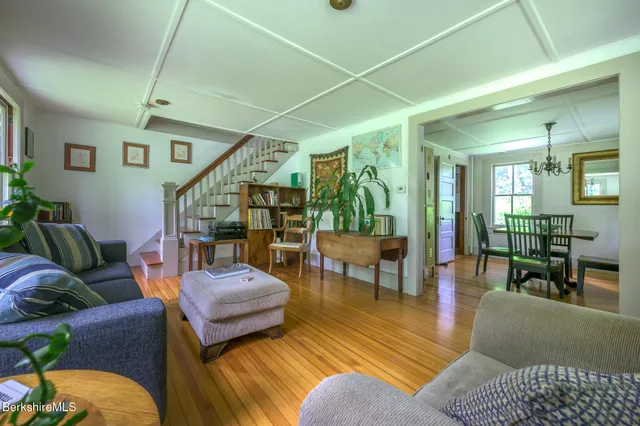 $445,000 | 42 East Street, Stockbridge, MA 01262