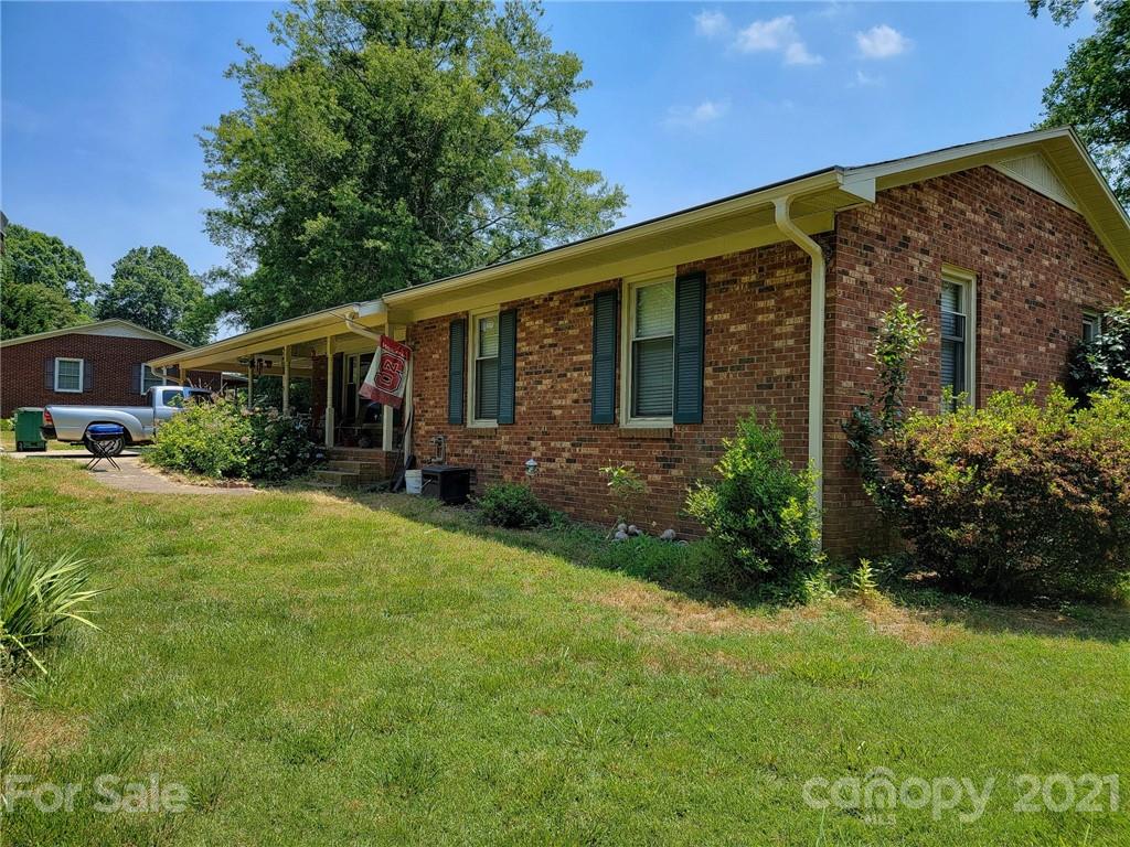 129 Suncrest Road Cherryville, NC 28021 - Photo 3 of 18 Gallery Image 3