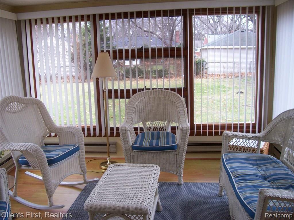 15600 Meadowbrook Road Redford, MI 48239 - Photo 19 of 24 15600 MEADOWBROOK 021.jpg