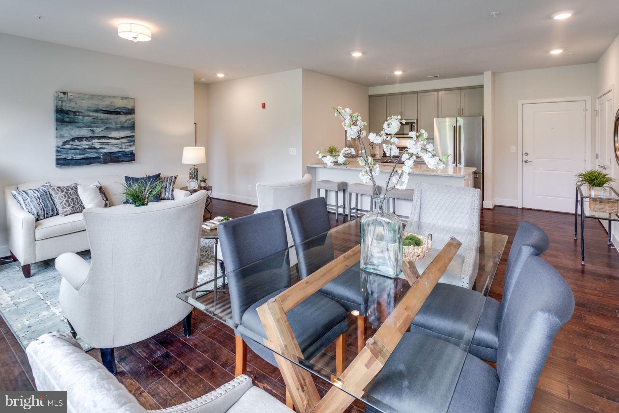 1951 Reston Vly Way, Unit 1 Reston, VA 20191 - Photo 10 of 10 MAIN LIVING AREA