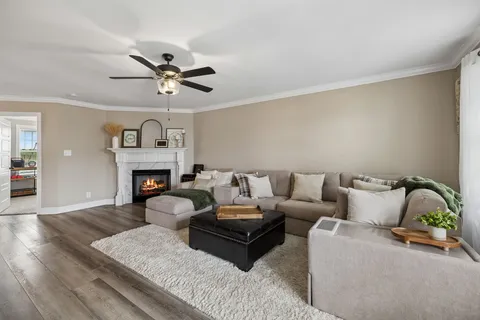 $479,950 | 429 Crestwicke Court, Clarksville, TN 37043