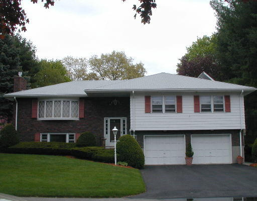 40 Lawndale Road Stoneham, MA 02180 - Photo 1 of 1 Gallery Image 1