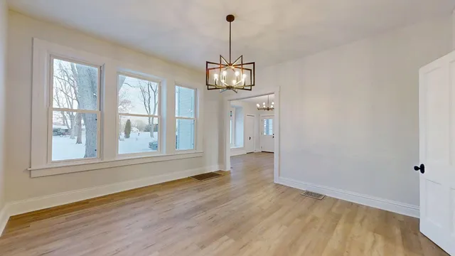 $379,900 | 4006 East Anthony Drive, Urbana, IL 61802