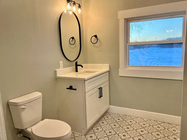 $379,900 | 4006 East Anthony Drive, Urbana, IL 61802