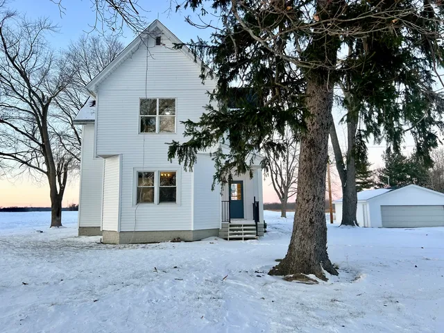 $379,900 | 4006 East Anthony Drive, Urbana, IL 61802