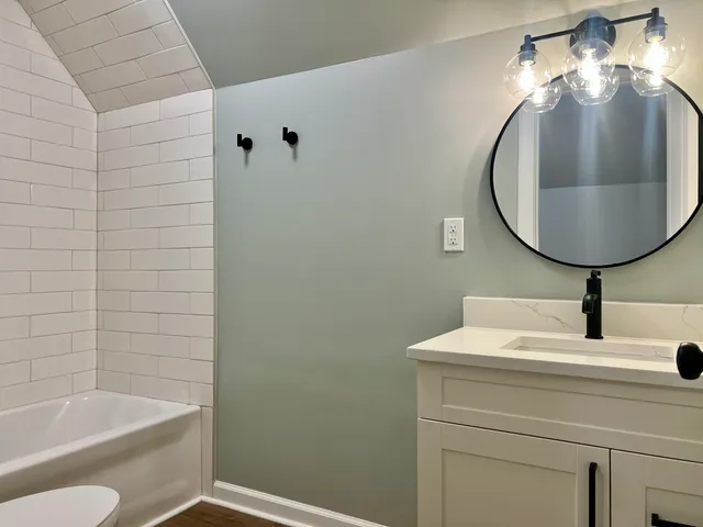 $379,900 | 4006 East Anthony Drive, Urbana, IL 61802